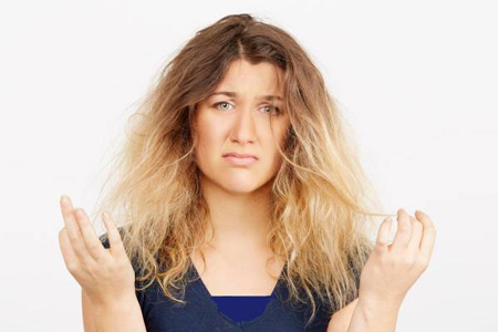 6 مورد از مهم‌ترین علل ریزش مو در زنان